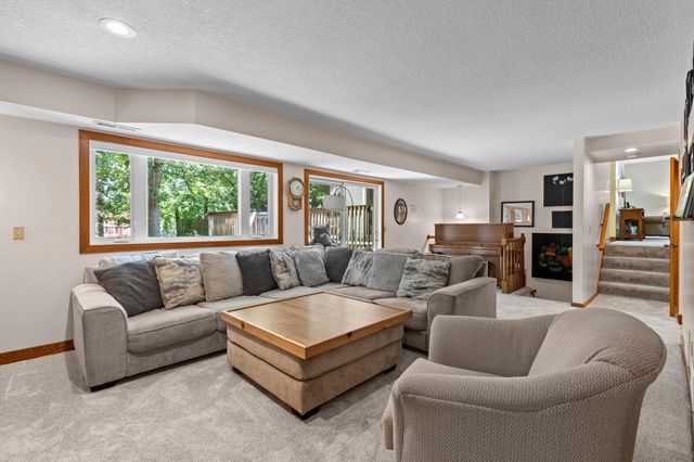 13001 Nightingale Street NW, Coon Rapids, MN 55448