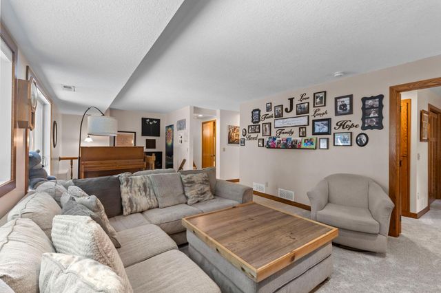 13001 Nightingale Street NW, Coon Rapids, MN 55448