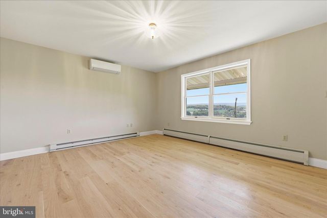 954 SCHUYLKILL MOUNTAIN RD, Schuylkill Haven, PA 17972