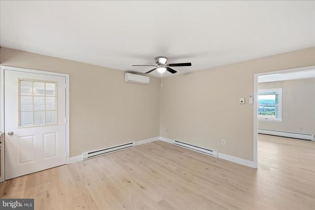 954 SCHUYLKILL MOUNTAIN RD, Schuylkill Haven, PA 17972