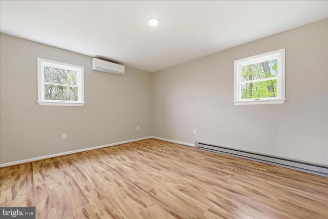 954 SCHUYLKILL MOUNTAIN RD, Schuylkill Haven, PA 17972