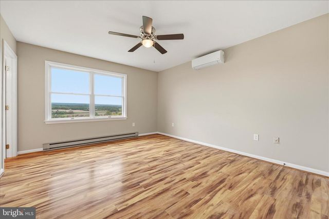 954 SCHUYLKILL MOUNTAIN RD, Schuylkill Haven, PA 17972