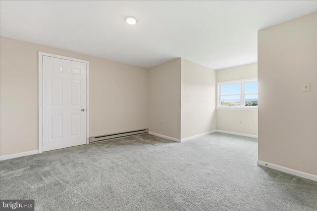 954 SCHUYLKILL MOUNTAIN RD, Schuylkill Haven, PA 17972