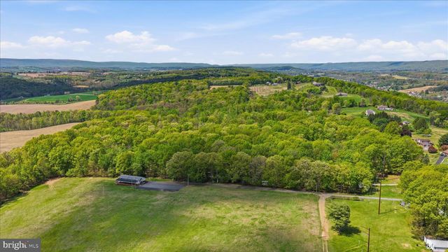 954 SCHUYLKILL MOUNTAIN RD, Schuylkill Haven, PA 17972