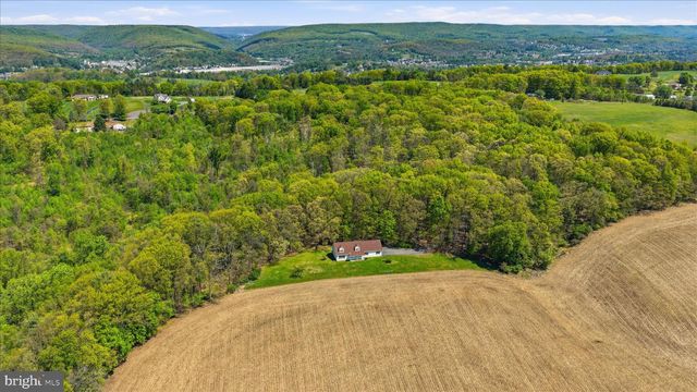 954 SCHUYLKILL MOUNTAIN RD, Schuylkill Haven, PA 17972
