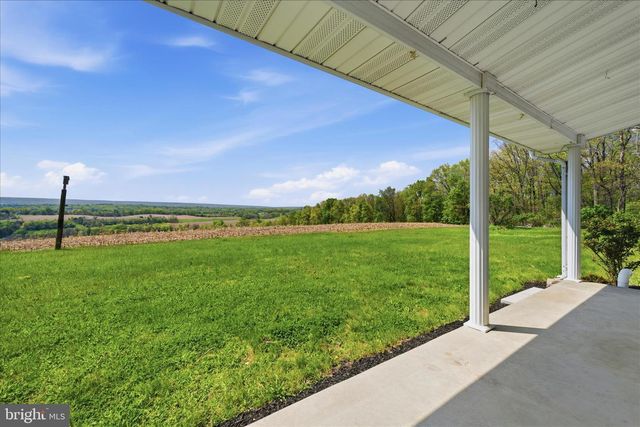 954 SCHUYLKILL MOUNTAIN RD, Schuylkill Haven, PA 17972