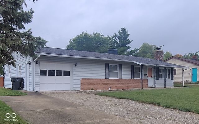 544 Sweetbriar Avenue, New Whiteland, IN 46184