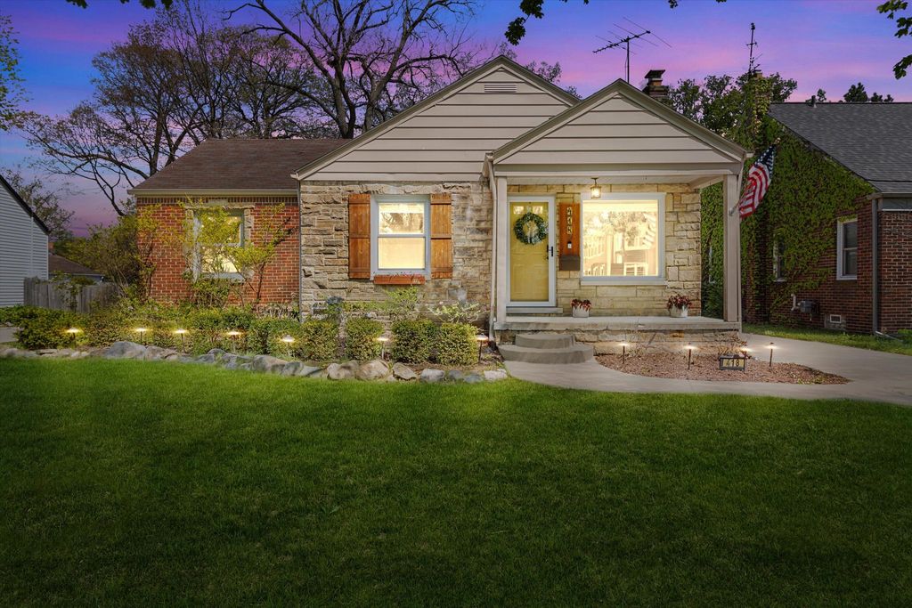418 N Blair Avenue, Royal Oak, MI 48067