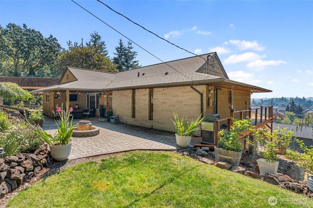 1606 SE Aust Manor Drive, Chehalis, WA 98532