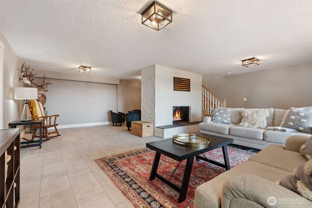 1606 SE Aust Manor Drive, Chehalis, WA 98532