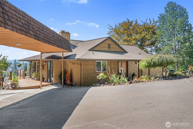 1606 SE Aust Manor Drive, Chehalis, WA 98532