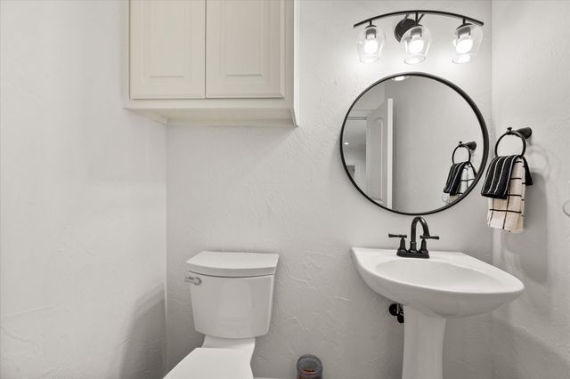 1510 Ashemore Court, Midlothian, TX 76065