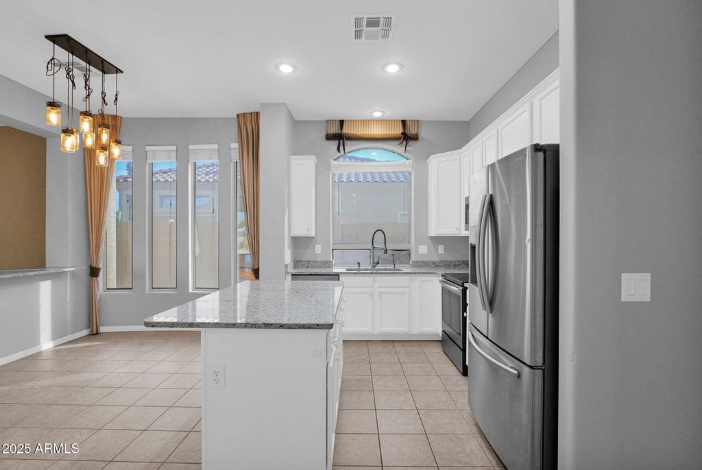 3810 E LATHAM Court, Gilbert, AZ 85297 — photo 4