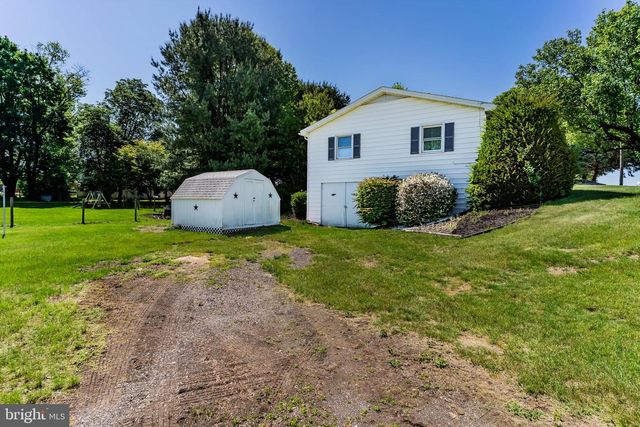 274 CHERRY LANE DRIVE, Chambersburg, PA 17202