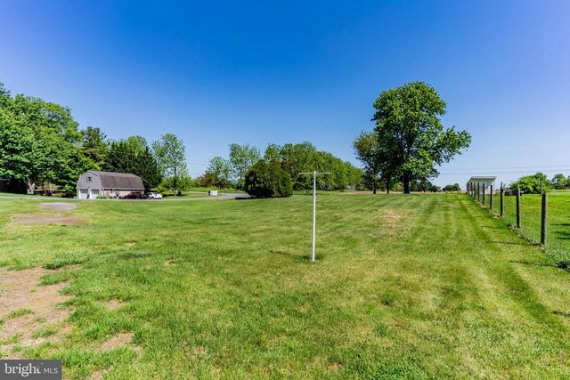274 CHERRY LANE DRIVE, Chambersburg, PA 17202