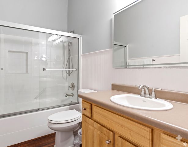 4621 S WEDGEWOOD DR, Roy, UT 84067