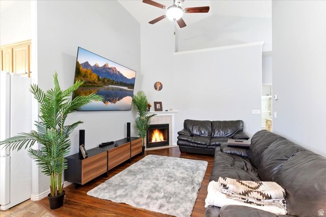 4621 S WEDGEWOOD DR, Roy, UT 84067
