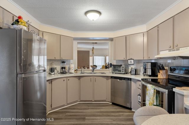 14040 Brookridge Boulevard, Brooksville, FL 34613