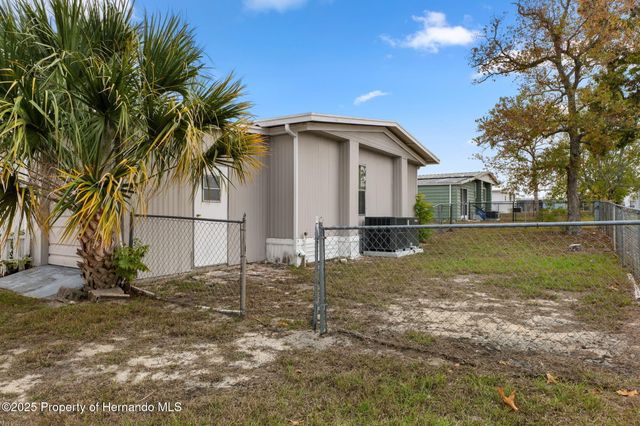 14040 Brookridge Boulevard, Brooksville, FL 34613