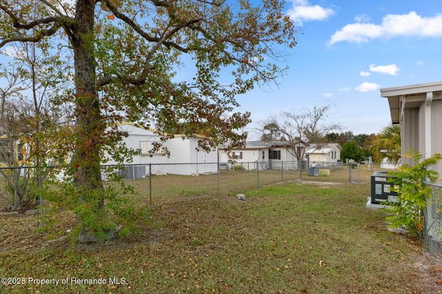 14040 Brookridge Boulevard, Brooksville, FL 34613