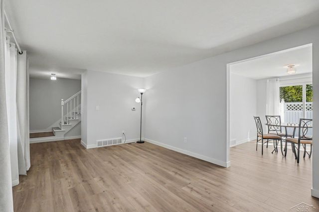 698 Plymouth Drive, Saginaw Twp, MI 48638