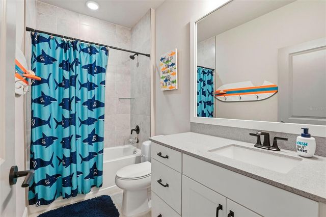 11975 SW 32ND LANE, Gainesville, FL 32608