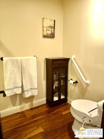 3410 E Bogert Trail, Palm Springs, CA 92264