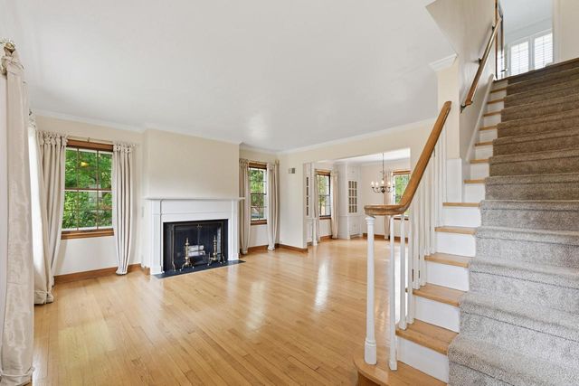 7620 W Drexel AVENUE, Franklin, WI 53132