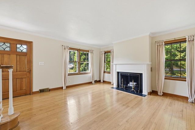 7620 W Drexel AVENUE, Franklin, WI 53132