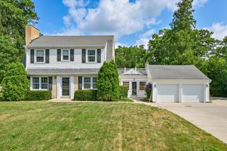7620 W Drexel AVENUE, Franklin, WI 53132