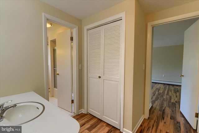 6100 DRIFTWOOD DR, Harrisburg, PA 17111