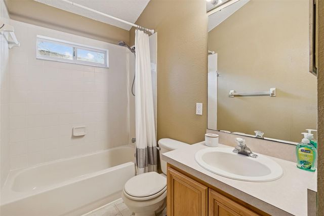 19427 MORDEN BLUSH DRIVE, Lutz, FL 33558