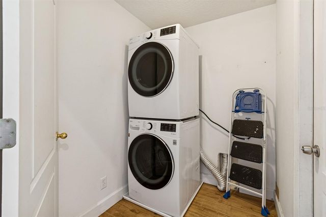 19427 MORDEN BLUSH DRIVE, Lutz, FL 33558