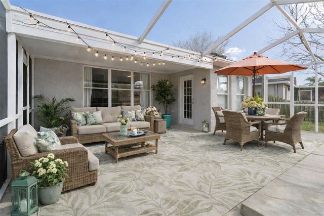 19427 MORDEN BLUSH DRIVE, Lutz, FL 33558