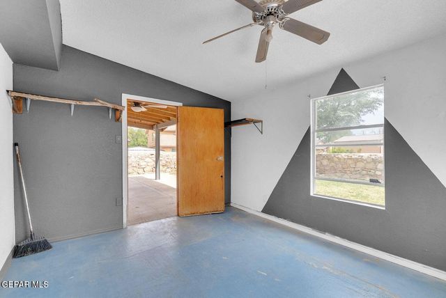 1082 Mill Valley Road, Socorro, TX 79927