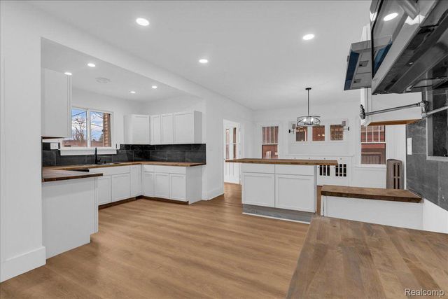 1419 Atkinson Street, Detroit, MI 48206