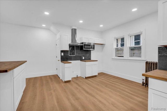 1419 Atkinson Street, Detroit, MI 48206