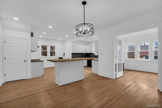 1419 Atkinson Street, Detroit, MI 48206