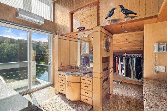 230 Belle View, Stowe, VT 05672