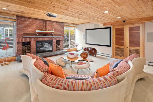 230 Belle View, Stowe, VT 05672