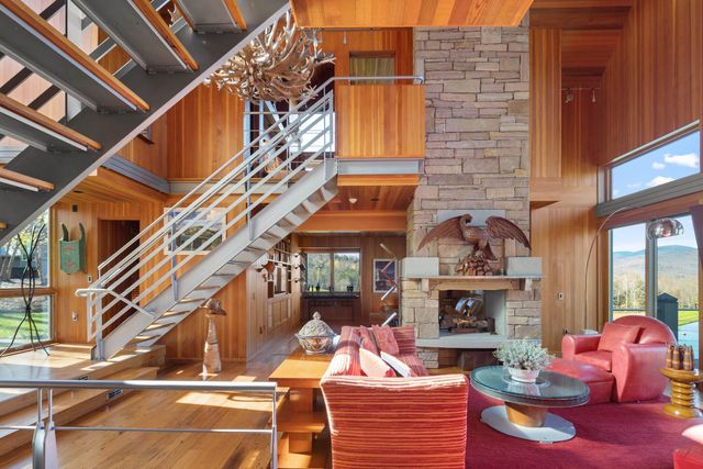 230 Belle View, Stowe, VT 05672