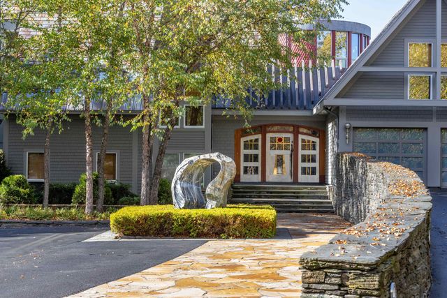 230 Belle View, Stowe, VT 05672