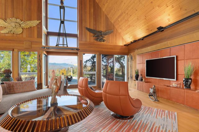 230 Belle View, Stowe, VT 05672