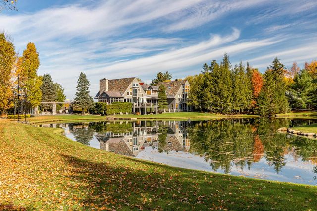 230 Belle View, Stowe, VT 05672