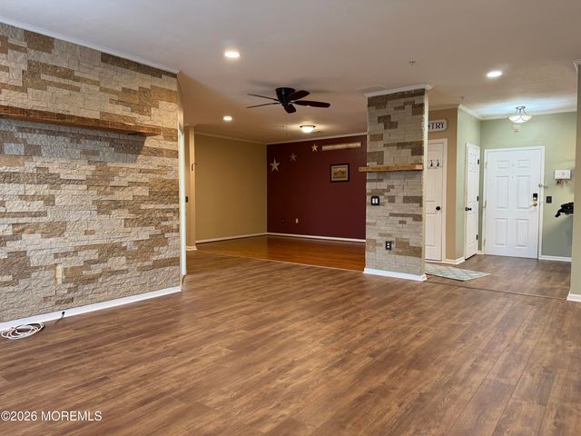 319 Regency Place 319, Woodbridge, NJ 07095