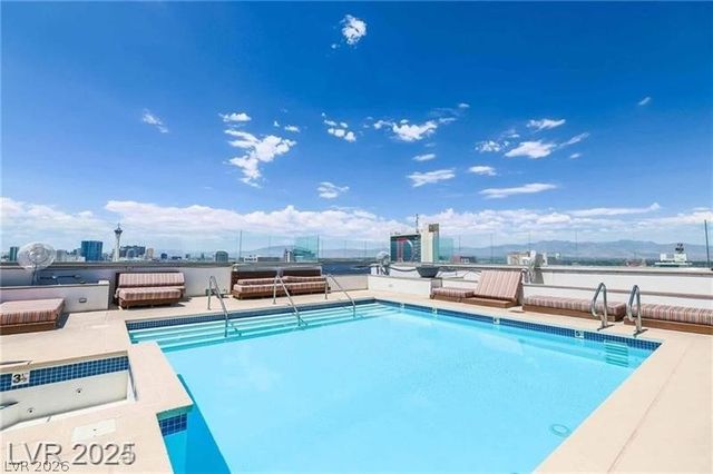 150 Las Vegas Boulevard 2512, Las Vegas, NV 89101