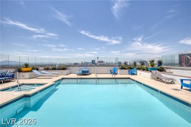 150 Las Vegas Boulevard 2512, Las Vegas, NV 89101