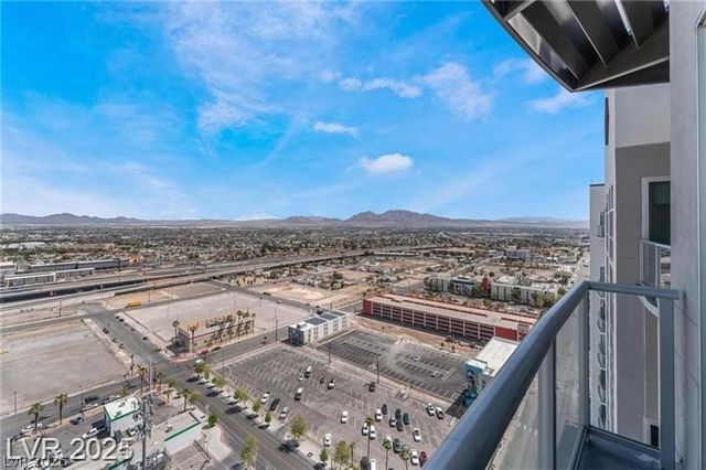 150 Las Vegas Boulevard 2512, Las Vegas, NV 89101