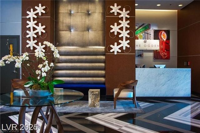 150 Las Vegas Boulevard 2512, Las Vegas, NV 89101
