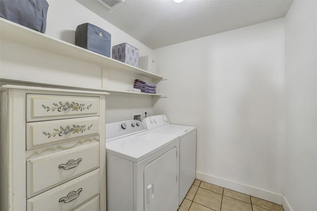 19819 Crested Hill Lane, Cypress, TX 77433